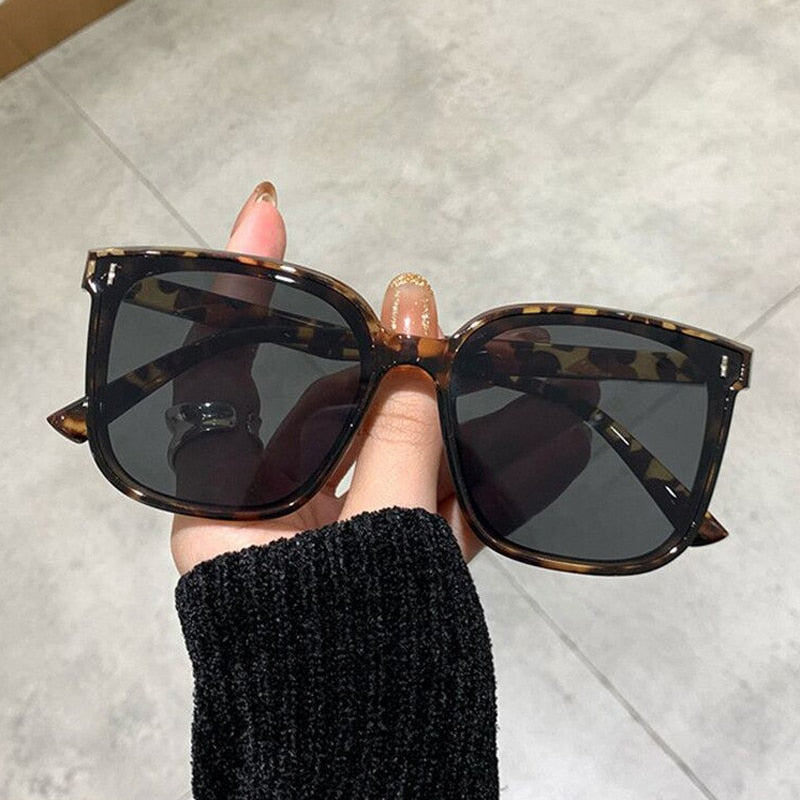 Square Sunglasses Women Designer Luxury Cat Eye Sun Glasses Female Classic Vintage Eyewear UV400 Outdoor Holiday Glasses | TageUnlimited