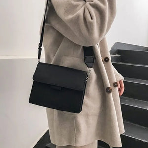 Women's Crossbody Bag New Small Square Bag Trendy Fashion Casual Simple Wide Shoulder Strap Retro One Shoulder Messenger Bag