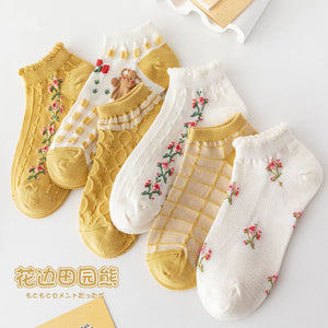 5 Pairs Of Women Socks Cartoon Cotton Socks. | TageUnlimited