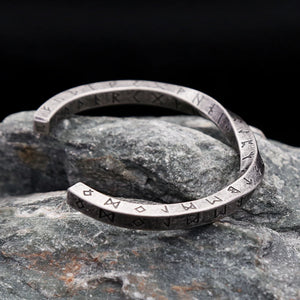 New Vintage Nordic Viking Twist Cuff Bangles For Men Fashion Stainless Steel Viking Letter Bracelet Party Jewelry Gift Wholesale