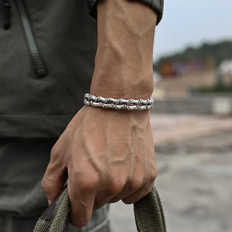 New Simple Twisted Stainless Steel Open Bangles for Men Delicate Silver Color Cuff Bracelet Fashion Casual Party Jewelry