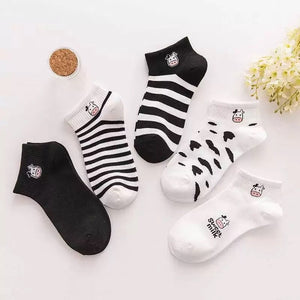 5 Pairs Of Women Socks Cartoon Cotton Socks. | TageUnlimited