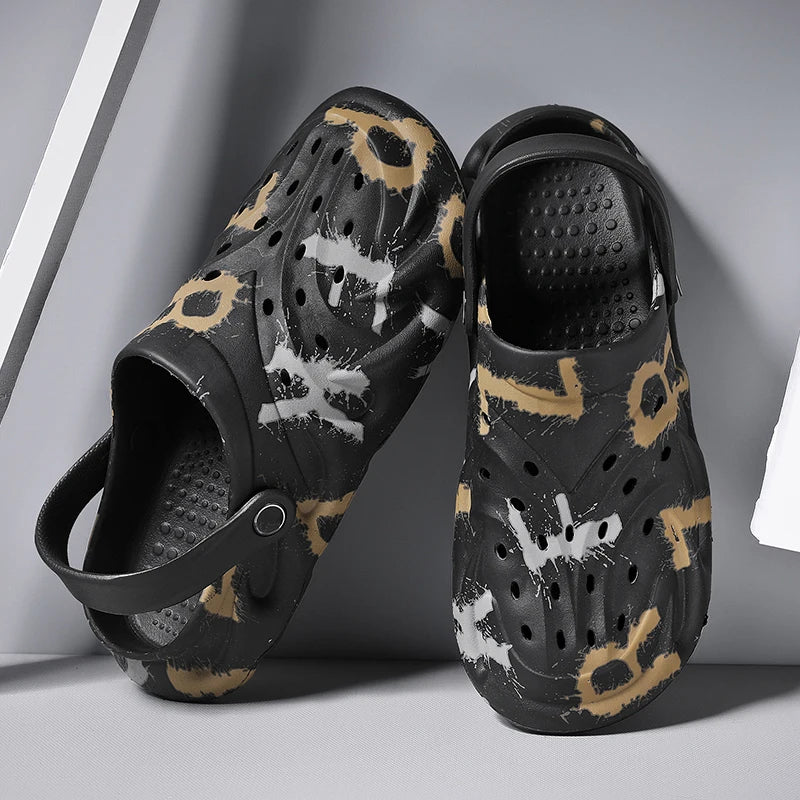 New Summer Beach Shoes Designer Outdoor Clogs Shoes for Men Zapatillas De Hombre