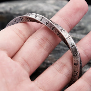 New Vintage Nordic Viking Twist Cuff Bangles For Men Fashion Stainless Steel Viking Letter Bracelet Party Jewelry Gift Wholesale