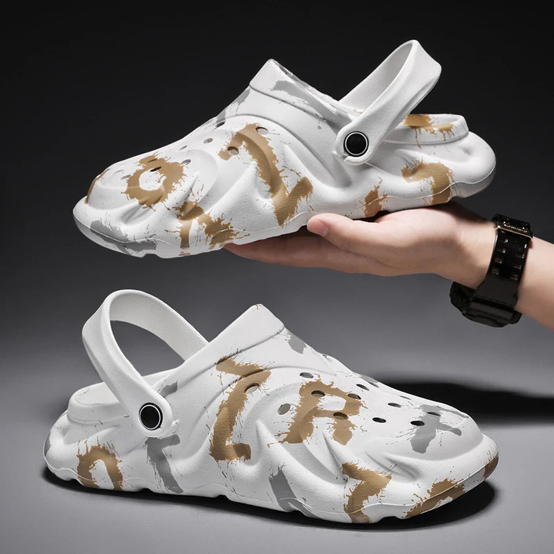 New Summer Beach Shoes Designer Outdoor Clogs Shoes for Men Zapatillas De Hombre