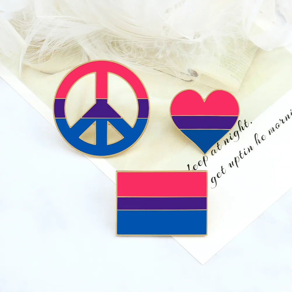 LGBTQ Custom Enamel Pins Pride Lesbian Gay Rainbow Flag Brooch Pansexual Asexual Bisexual Transgender Symbol Heart Badge Jewelry