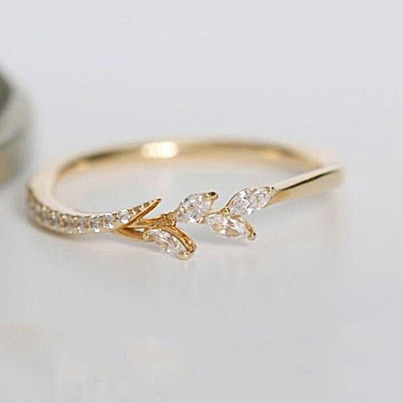 Hot Selling Trendy Claws Design Crystal Zircon Engagement Rings For Women Female Wedding Jewelry Gift Fashion Women Girl Rings | 0 | Tage-Active