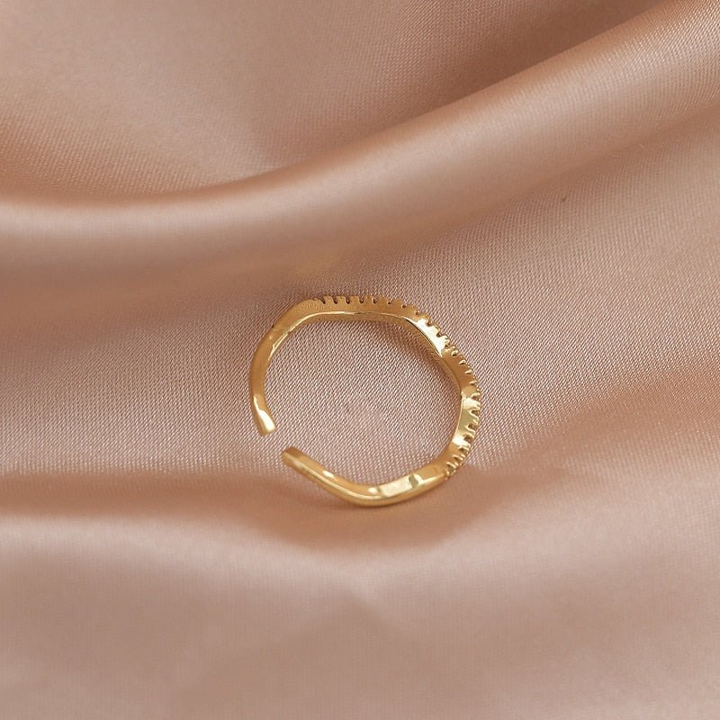LATS Luxury Gold Color Pearl Zircon Rings for Woman Vintage Sexy Open Ring Party Joint Ring Fashion Elegant Jewelry Gifts | 0 | Tage-Active