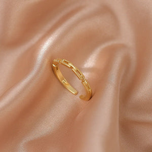 LATS Luxury Gold Color Pearl Zircon Rings for Woman Vintage Sexy Open Ring Party Joint Ring Fashion Elegant Jewelry Gifts | 0 | Tage-Active
