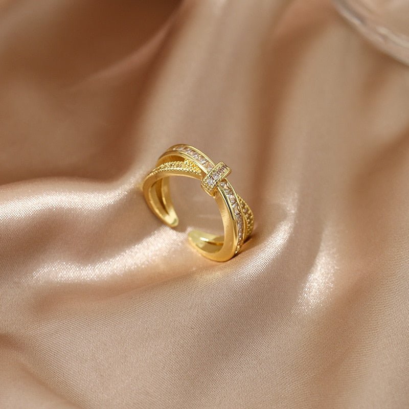 LATS Luxury Gold Color Pearl Zircon Rings for Woman Vintage Sexy Open Ring Party Joint Ring Fashion Elegant Jewelry Gifts | 0 | Tage-Active