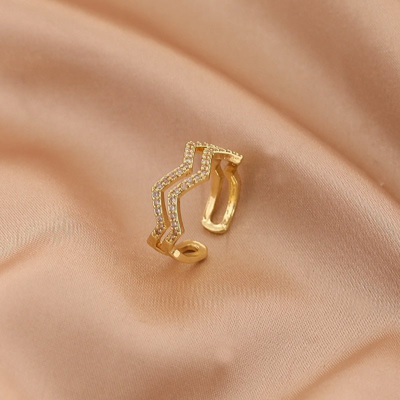LATS Luxury Gold Color Pearl Zircon Rings for Woman Vintage Sexy Open Ring Party Joint Ring Fashion Elegant Jewelry Gifts | 0 | Tage-Active