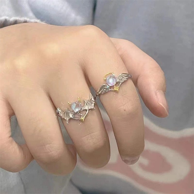 Romantic Angel and Demon Wings Couple Rings For Women Goth Fashion Moonstone Adjustable Opening Finger Men&#39;s Ring Party Jewelry | 0 | Tage-Active