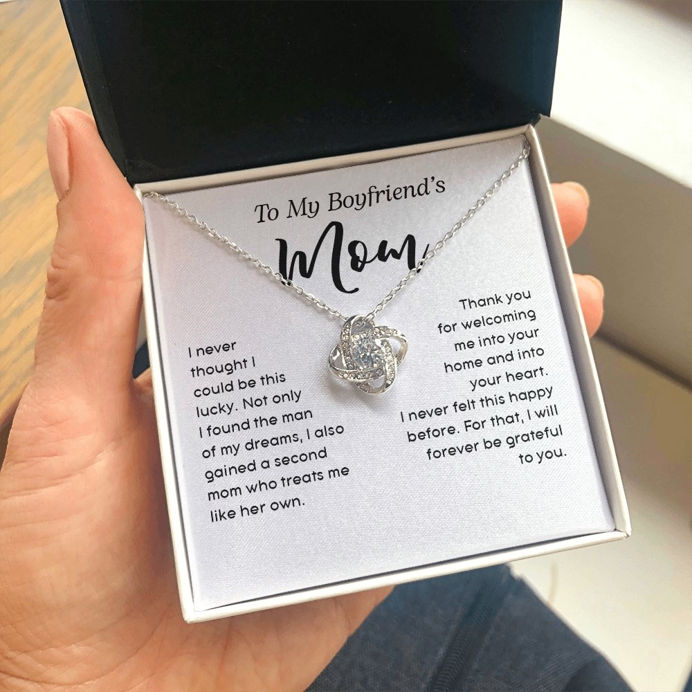 To My Boyfriend's Mom | I Never Thought I Could Be This Lucky | Jewelry | C30011TG, C30011TR, lx-C30011, PB23-WOOD, PROD-2074400, PT-922, TNM-1, USER-43062 | TageUnlimited