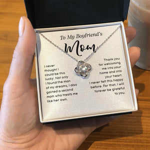 To My Boyfriend's Mom | I Never Thought I Could Be This Lucky | Jewelry | C30011TG, C30011TR, lx-C30011, PB23-WOOD, PROD-2074400, PT-922, TNM-1, USER-43062 | TageUnlimited