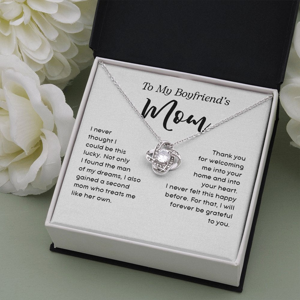 To My Boyfriend's Mom | I Never Thought I Could Be This Lucky | Jewelry | C30011TG, C30011TR, lx-C30011, PB23-WOOD, PROD-2074400, PT-922, TNM-1, USER-43062 | TageUnlimited