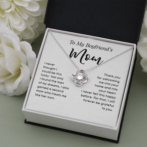 To My Boyfriend's Mom | I Never Thought I Could Be This Lucky | Jewelry | C30011TG, C30011TR, lx-C30011, PB23-WOOD, PROD-2074400, PT-922, TNM-1, USER-43062 | TageUnlimited