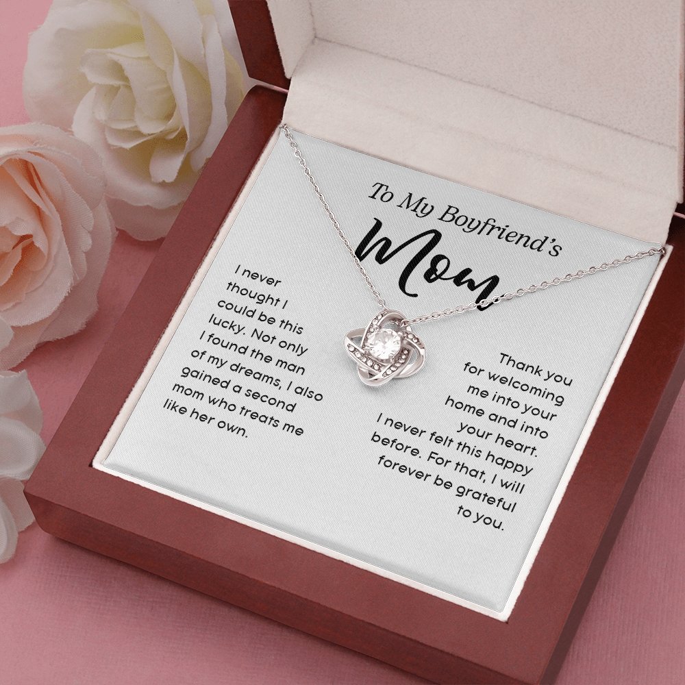 To My Boyfriend's Mom | I Never Thought I Could Be This Lucky | Jewelry | C30011TG, C30011TR, lx-C30011, PB23-WOOD, PROD-2074400, PT-922, TNM-1, USER-43062 | TageUnlimited
