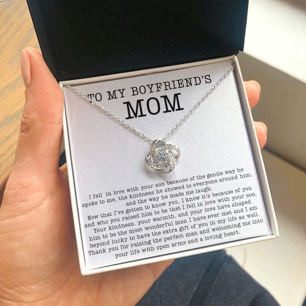 To My Boyfriend's Mom | Thank You For Raising The Perfect Man | Jewelry | C30011TG, C30011TR, lx-C30011, PB23-WOOD, PROD-2070925, PT-922, TNM-1, USER-43062 | TageUnlimited