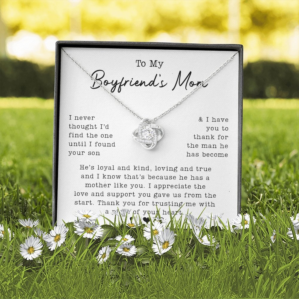 To My Boyfriend's Mom | Thank You For Trusting Me | Jewelry | C30011TG, C30011TR, lx-C30011, PB23-WOOD, PROD-2074338, PT-922, TNM-1, USER-43062 | TageUnlimited