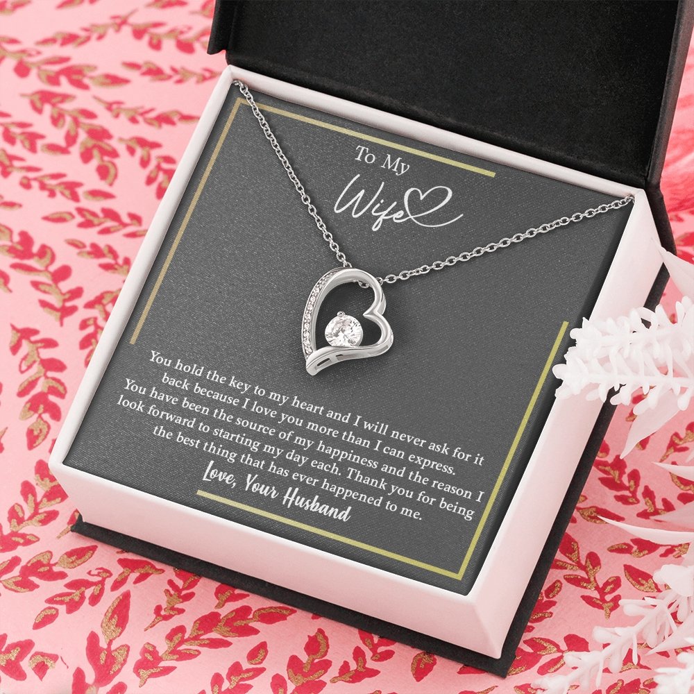 To My Wife | You Hold The Key To My Heart | Jewelry | C30025TG, C30025TR, lx-C30025, PB23-WOOD, PROD-2164688, PT-781, TNM-1, USER-43062 | TageUnlimited