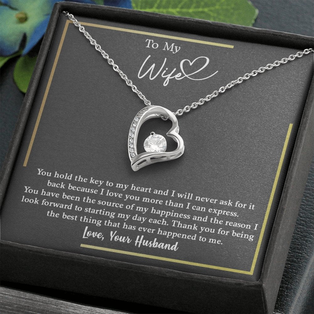To My Wife | You Hold The Key To My Heart | Jewelry | C30025TG, C30025TR, lx-C30025, PB23-WOOD, PROD-2164688, PT-781, TNM-1, USER-43062 | TageUnlimited