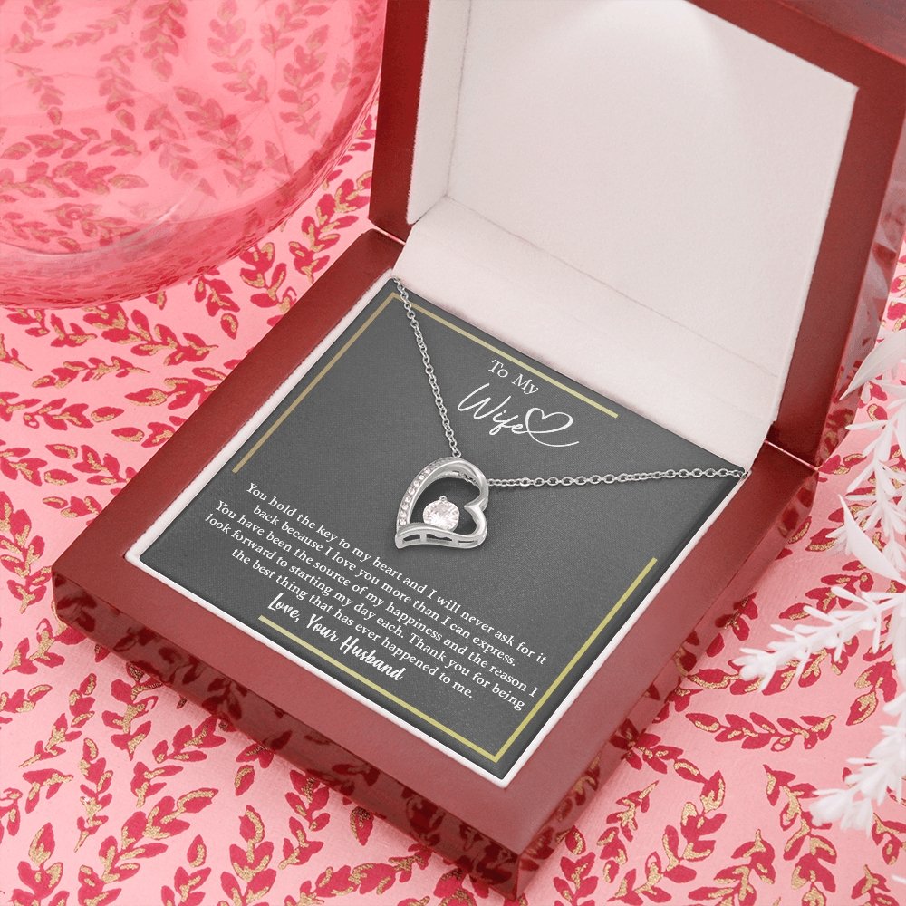 To My Wife | You Hold The Key To My Heart | Jewelry | C30025TG, C30025TR, lx-C30025, PB23-WOOD, PROD-2164688, PT-781, TNM-1, USER-43062 | TageUnlimited